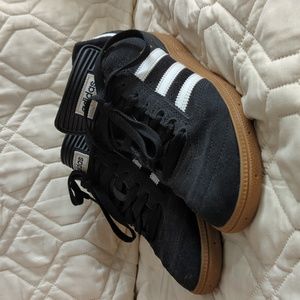 BUSENITZ PRO SHOES - Adidas Three Stripe